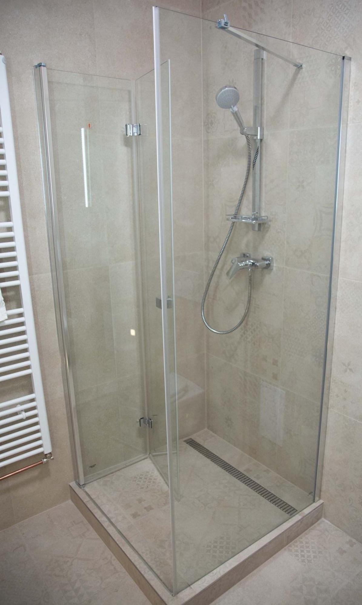 New City Centre Garden Apartment - Central Location Прага Екстер'єр фото